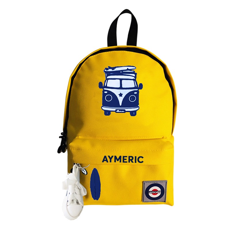 Sac à dos Lacocarde personnalisé avec le prénom Aymeric Sac à dos Lacocarde personnalisé avec le prénom Aymeric