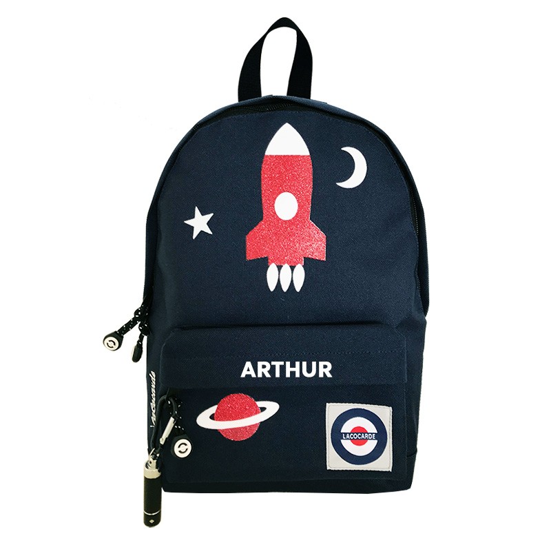 Sac à dos Lacocarde personnalisé avec le prénom Arthur Sac à dos Lacocarde personnalisé avec le prénom Arthur
